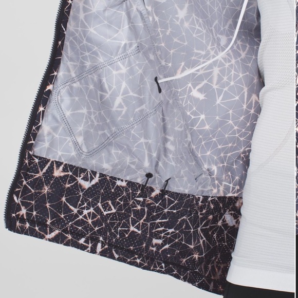 Lululemon Miss Misty II Jacket - Picture 7 of 11